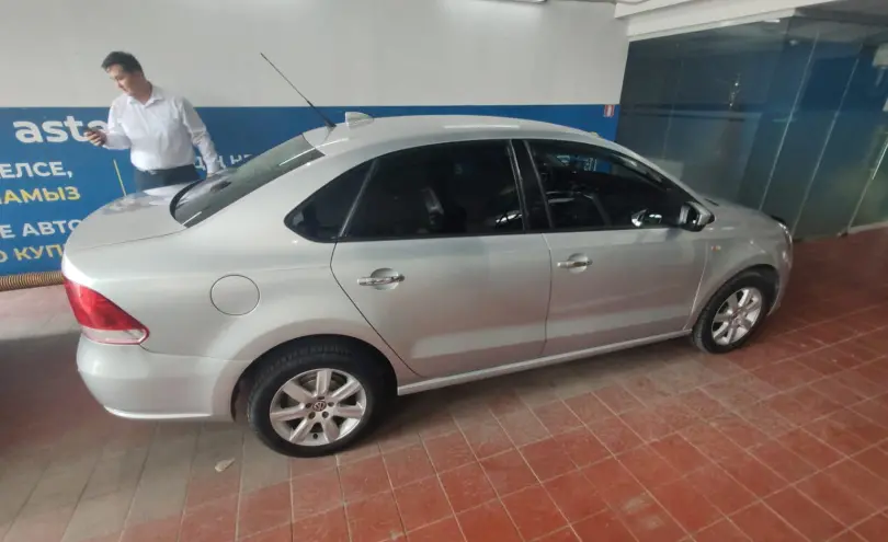 Volkswagen Polo 2012 года за 5 000 000 тг. в Астана фото 4