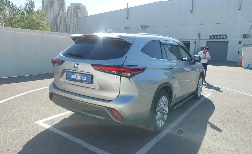 Toyota Highlander 2024 года за 28 000 000 тг. в Шымкент фото 3