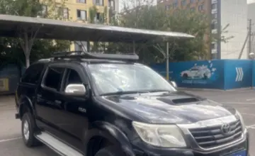Toyota Hilux 2015 года за 9 000 000 тг. в Алматы фото 2