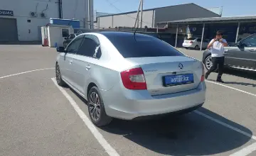 Skoda Rapid 2015 года за 4 200 000 тг. в Шымкент фото 4