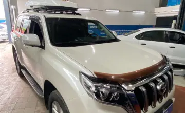 Toyota Land Cruiser Prado 2015 года за 21 000 000 тг. в Астана фото 3