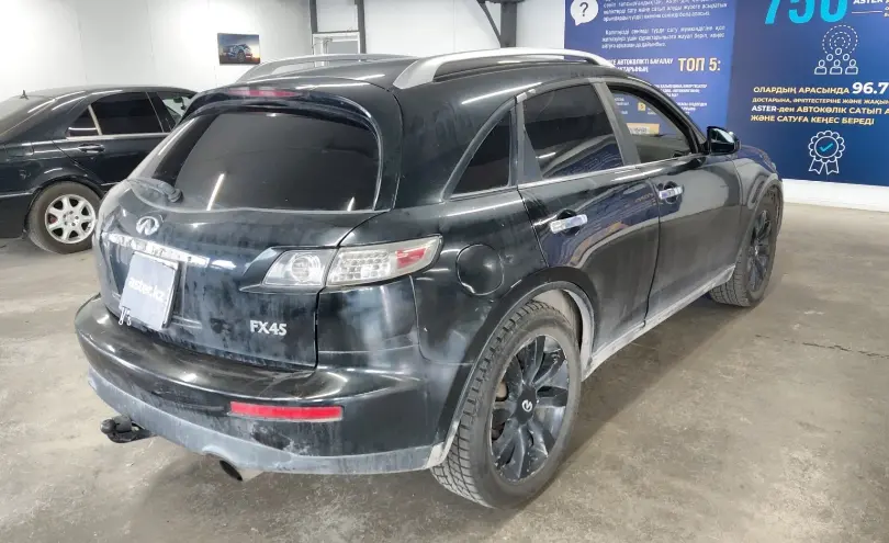 Infiniti FX 2004 года за 4 000 000 тг. в Астана фото 3