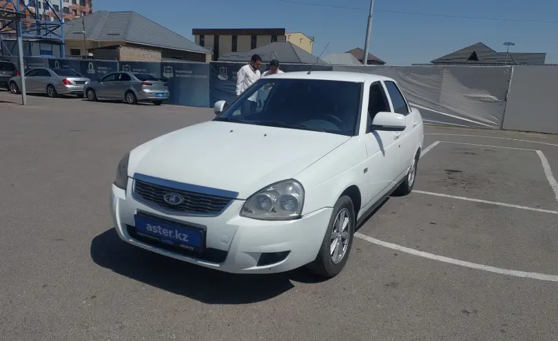 LADA (ВАЗ) Priora 2013 года за 1 300 000 тг. в Шымкент