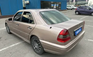 Mercedes-Benz C-Класс 1993 года за 1 200 000 тг. в Алматы фото 4