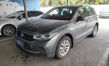 Volkswagen Tiguan 2021 года за 13 000 000 тг. в Алматы фото 1