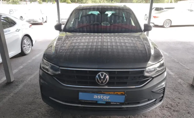 Volkswagen Tiguan 2021 года за 13 000 000 тг. в Алматы фото 2