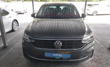 Volkswagen Tiguan 2021 года за 13 000 000 тг. в Алматы фото 2