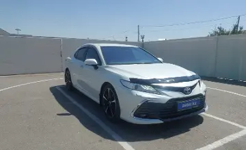 Toyota Camry 2019 года за 13 500 000 тг. в Шымкент фото 2