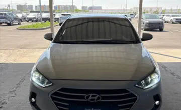 Hyundai Avante 2018 года за 5 800 000 тг. в Алматы фото 2