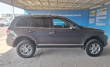 Volkswagen Touareg 2007 года за 6 500 000 тг. в Алматы фото 4