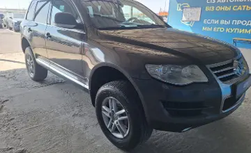 Volkswagen Touareg 2007 года за 6 500 000 тг. в Алматы фото 3