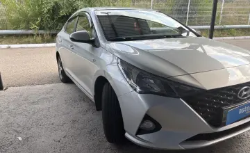 Hyundai Accent 2020 года за 6 300 000 тг. в Усть-Каменогорск фото 3