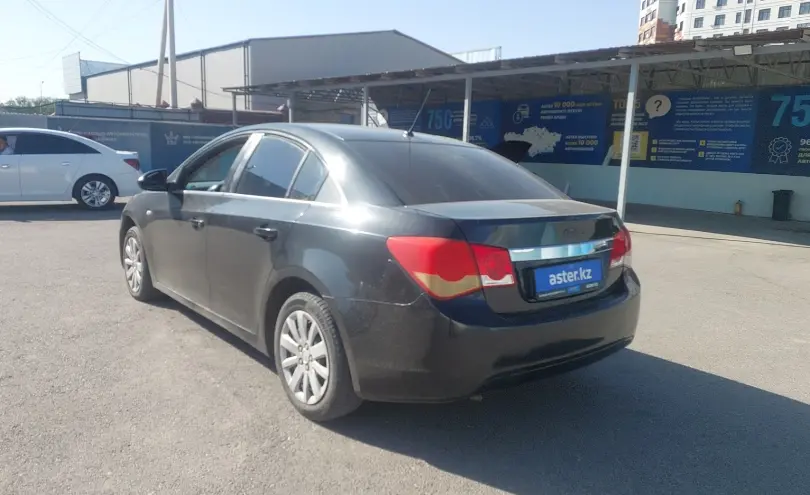 Chevrolet Cruze 2009 года за 2 000 000 тг. в Шымкент фото 4