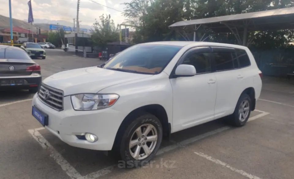 Toyota Highlander 2008 года за 8 500 000 тг. в Алматы