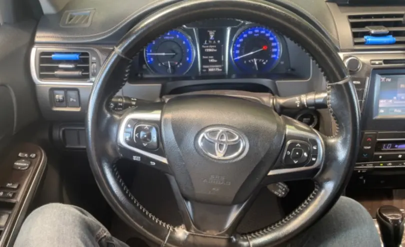 Toyota Camry 2017 года за 9 000 000 тг. в Алматы фото 5