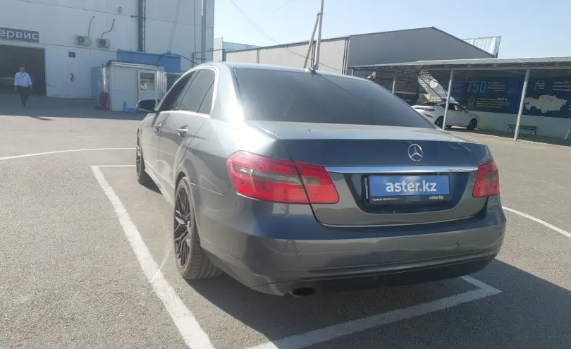Mercedes-Benz E-Класс 2009 года за 7 500 000 тг. в Шымкент фото 4