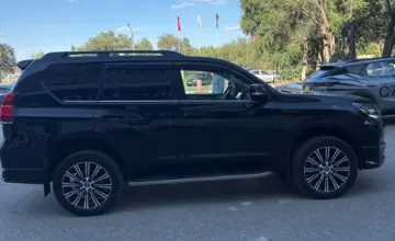 Toyota Land Cruiser Prado 2023 года за 25 000 000 тг. в Актобе фото 4