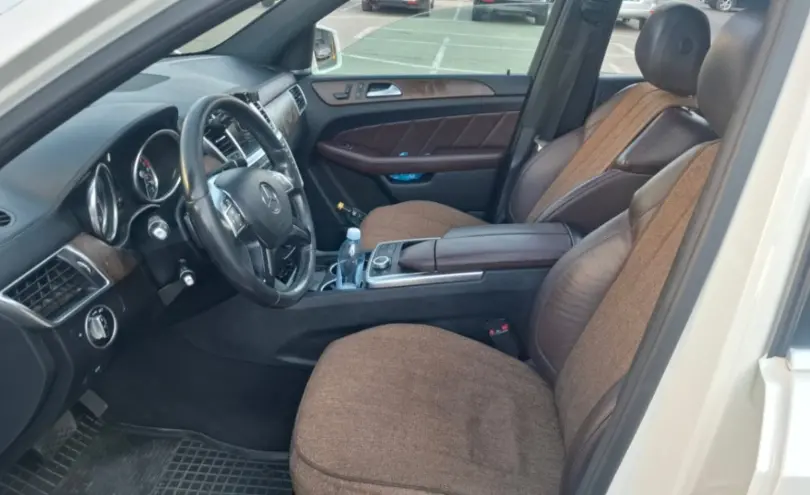 Mercedes-Benz GL-Класс 2015 года за 18 500 000 тг. в Алматы фото 5