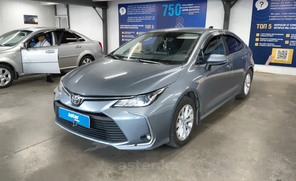 Toyota Corolla 2020 года за 9 000 000 тг. в Астана