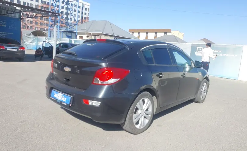 Chevrolet Cruze 2013 года за 2 200 000 тг. в Шымкент фото 3