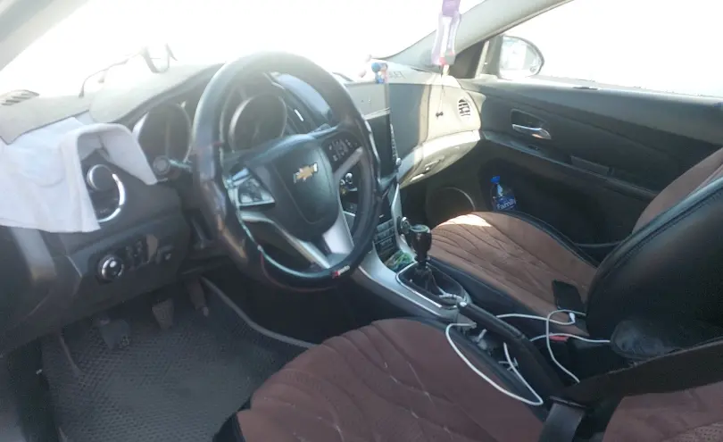 Chevrolet Cruze 2013 года за 2 200 000 тг. в Шымкент фото 5