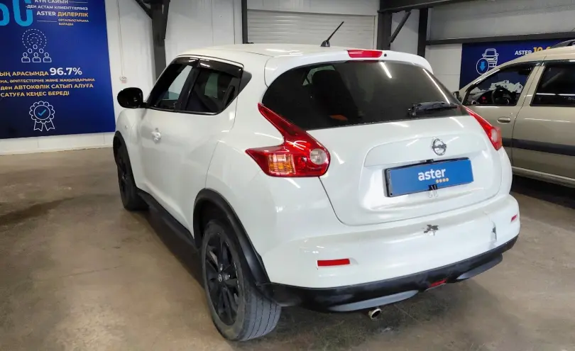 Nissan Juke 2013 года за 5 000 000 тг. в Астана фото 4