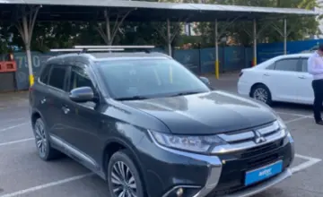Mitsubishi Outlander 2015 года за 10 000 000 тг. в Алматы фото 2