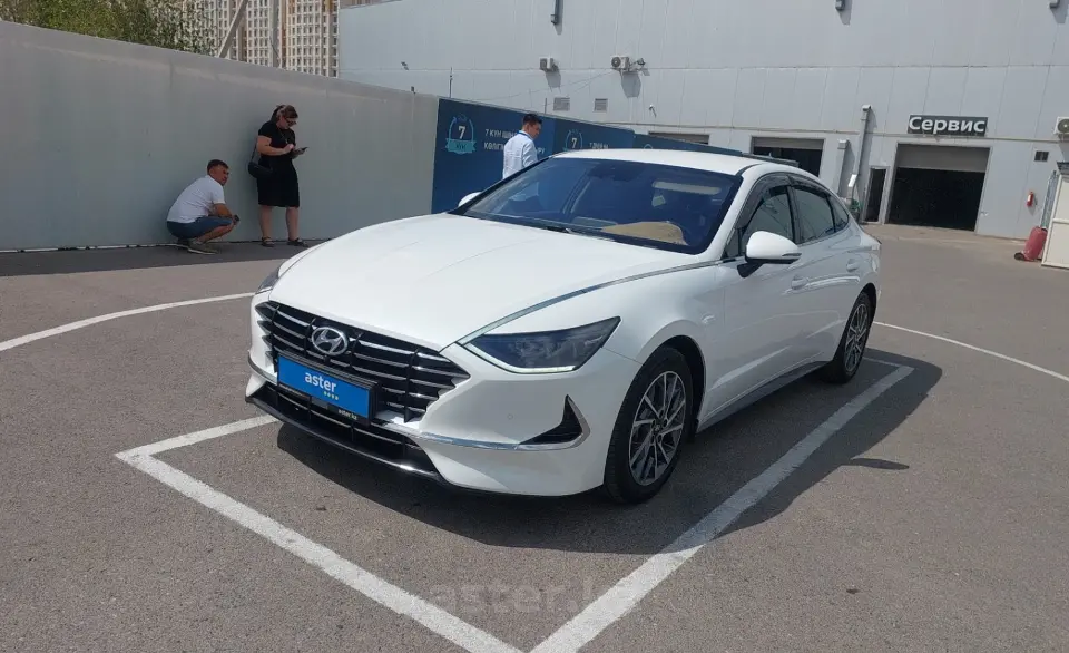 Hyundai Sonata 2021 года за 12 500 000 тг. в Шымкент