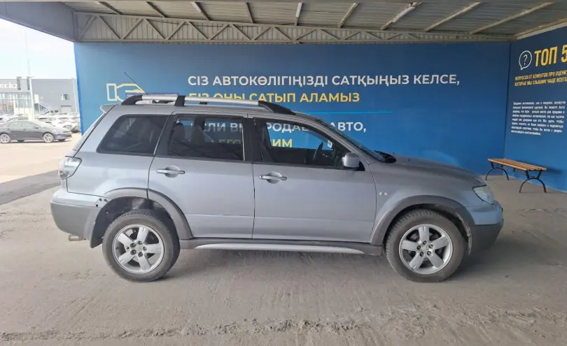 Mitsubishi Outlander 2005 года за 3 500 000 тг. в Алматы фото 4