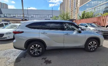 Toyota Highlander 2021 года за 20 000 000 тг. в Астана фото 4