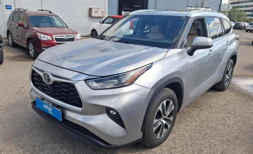 Toyota Highlander 2021 года за 20 000 000 тг. в Астана