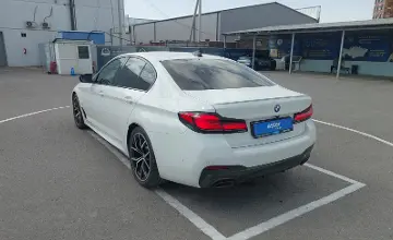 BMW 5 серии 2020 года за 25 000 000 тг. в Шымкент фото 4