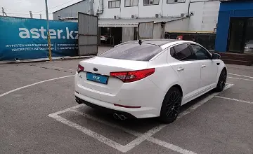 Kia K5 2012 года за 7 500 000 тг. в Алматы фото 3