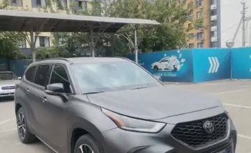 Toyota Highlander 2022 года за 20 000 000 тг. в Алматы фото 2