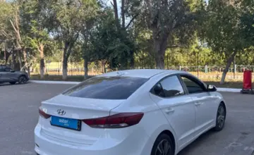 Hyundai Elantra 2017 года за 5 300 000 тг. в Актобе