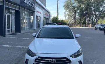 Hyundai Elantra 2017 года за 5 300 000 тг. в Актобе фото 2