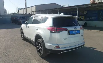 Toyota RAV4 2019 года за 10 000 000 тг. в Шымкент фото 4