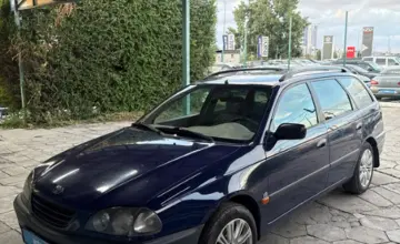 Toyota Avensis 1998 года за 2 300 000 тг. в Талдыкорган фото 1