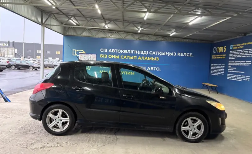 Peugeot 308 2010 года за 2 500 000 тг. в Алматы фото 4