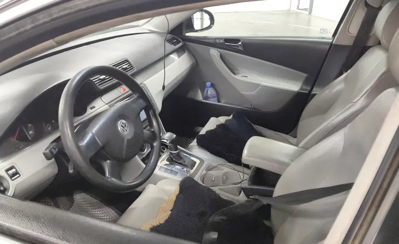 Volkswagen Passat 2007 года за 3 000 000 тг. в Астана фото 5