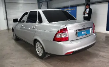 LADA (ВАЗ) Priora 2014 года за 2 000 000 тг. в Астана фото 4
