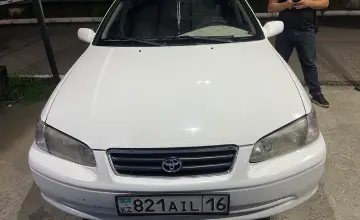 Toyota Camry 2000 года за 3 000 000 тг. в Усть-Каменогорск фото 2