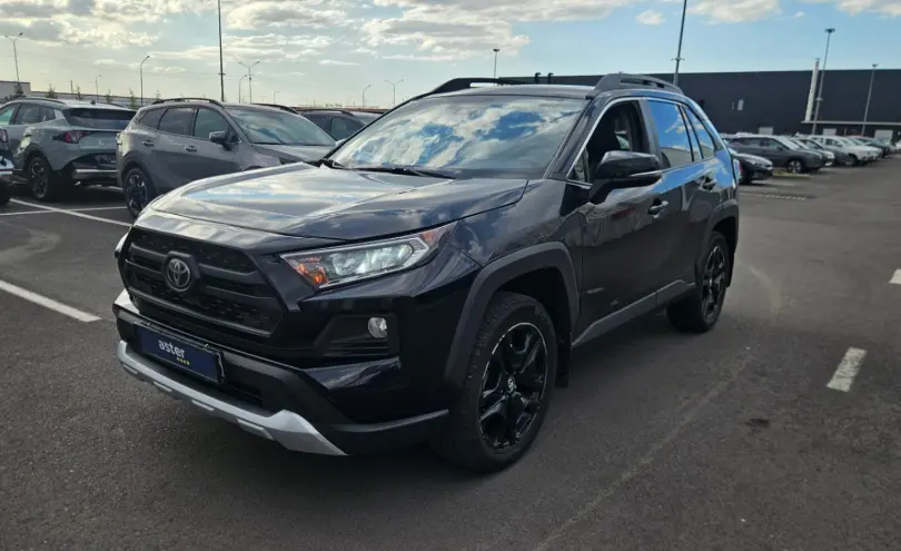 Toyota RAV4 2020 года за 13 500 000 тг. в Алматы фото 1