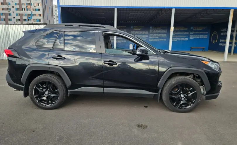 Toyota RAV4 2020 года за 13 500 000 тг. в Алматы фото 4