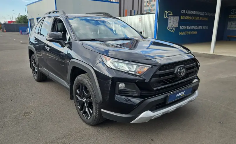 Toyota RAV4 2020 года за 13 500 000 тг. в Алматы фото 3