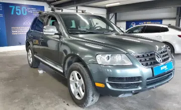 Volkswagen Touareg 2007 года за 6 400 000 тг. в Астана фото 2