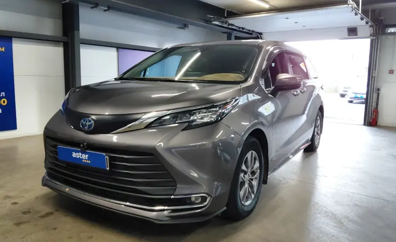 Toyota Sienna 2021 года за 20 000 000 тг. в Астана
