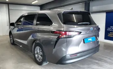 Toyota Sienna 2021 года за 20 000 000 тг. в Астана фото 4