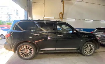 Infiniti QX80 2017 года за 15 000 000 тг. в Астана фото 4