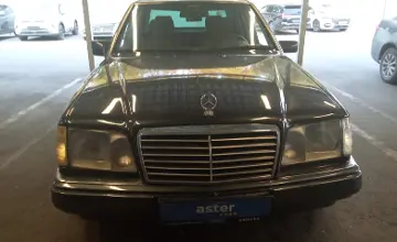 Mercedes-Benz E-Класс 1993 года за 2 500 000 тг. в Алматы фото 2